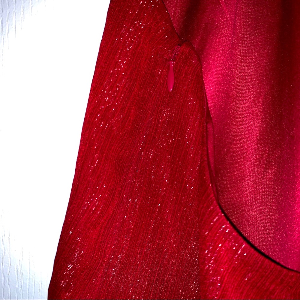 Express Red Halter Top (NWT) - Picture 4 of 6